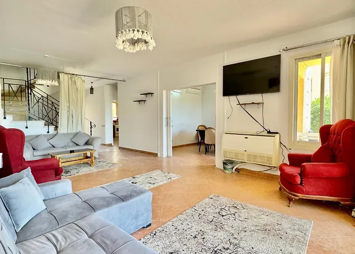 5-brs Sandy Beachfront-villa - Redsea View Ain Sukhna